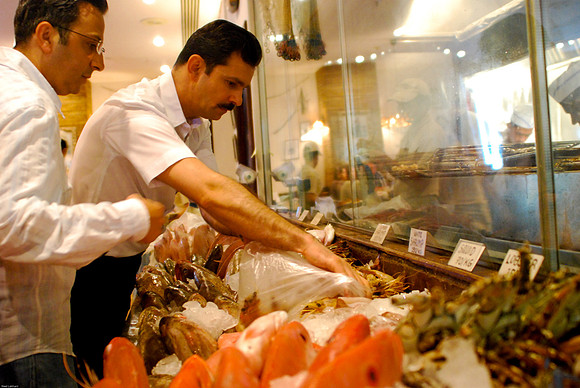 Picking out lunch